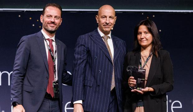 Da sinistra: Domenico Luongo (Direttore Amministrativo), Ernesto Lanzillo (Deloitte) e Isabella Manfredi (Chief Sustainability and Communications Officer)